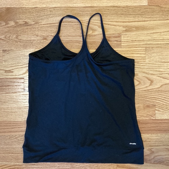 Adidas women’s large tank - Picture 2 of 6